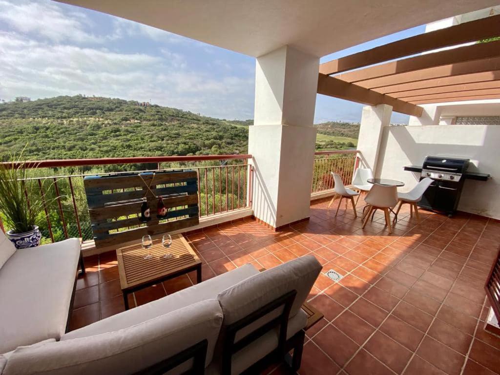 Apartment Alcaidesa Bagian luar foto